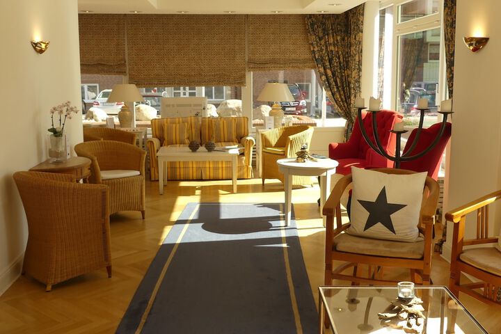 Hotel Interior 10 of 99