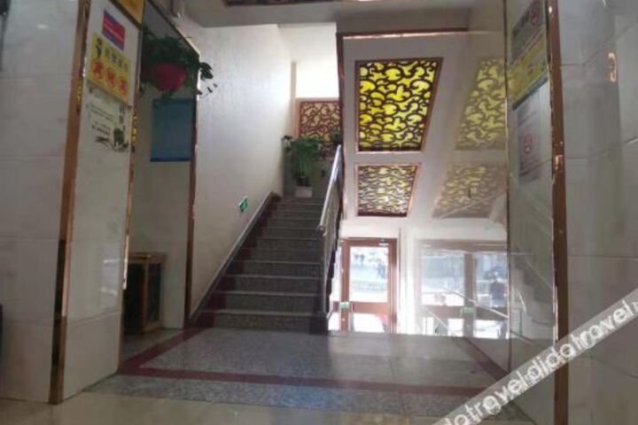 Hotel Interior 17 of 37