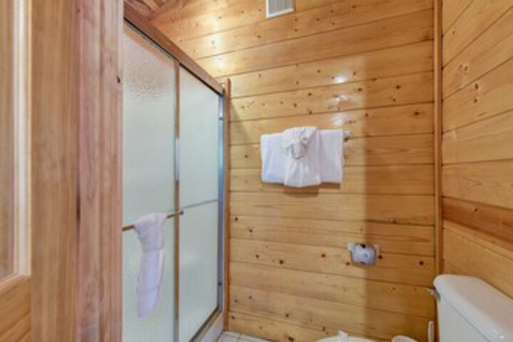 Room 7 of 36