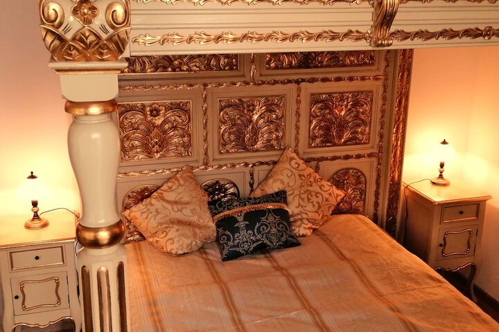 Room 21 of 45