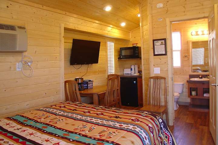 Room 19 of 87