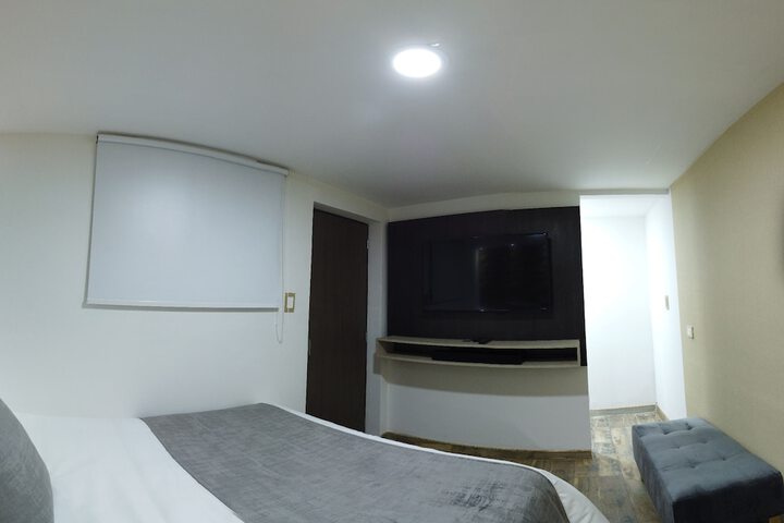 Room 39 of 57