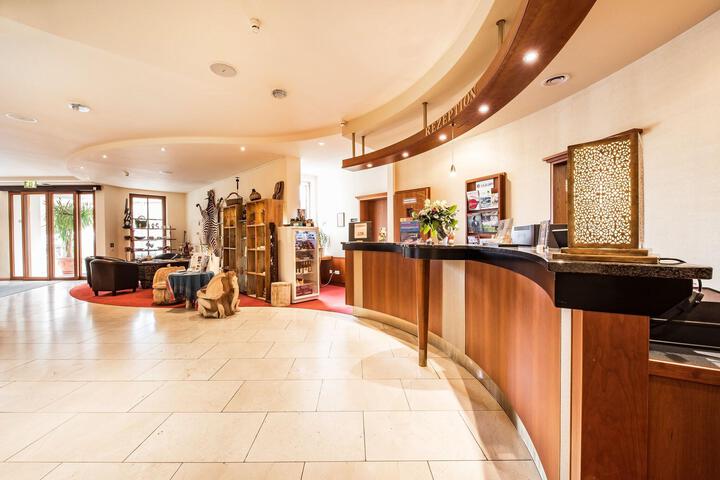 Guest Lobby
