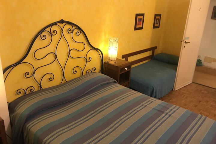 Room 6 of 39