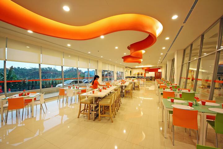 Dining Photos