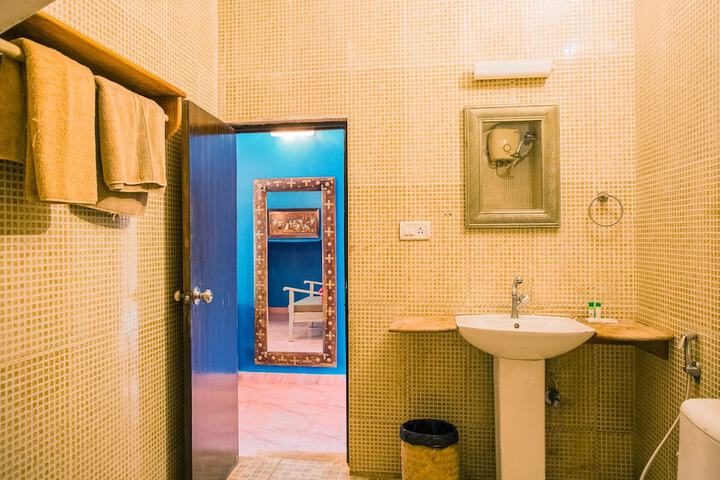 Room 54 of 110