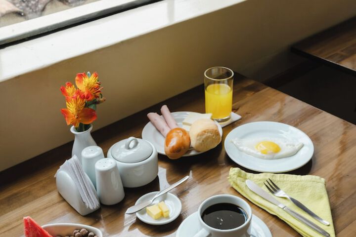 Breakfast/Coffee Service 163 of 176