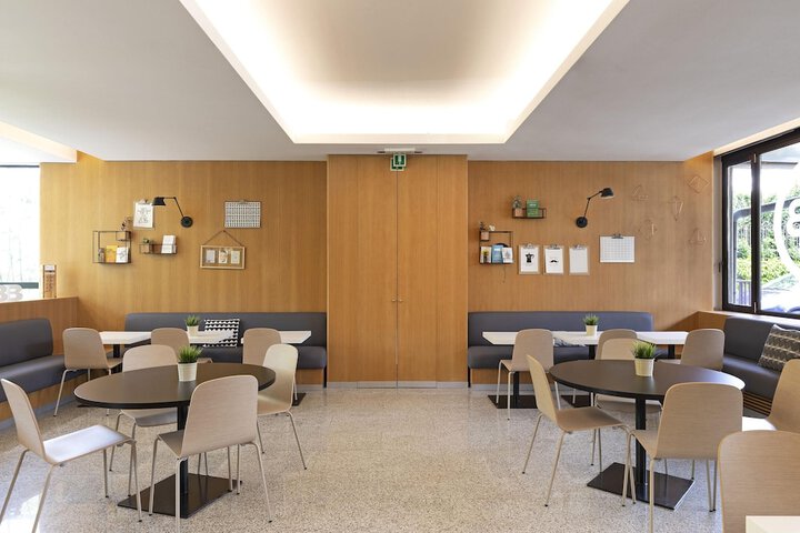 Dining Photos