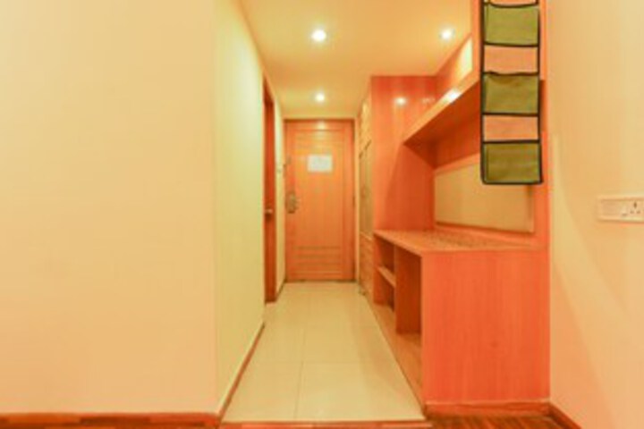 Room 71 of 97
