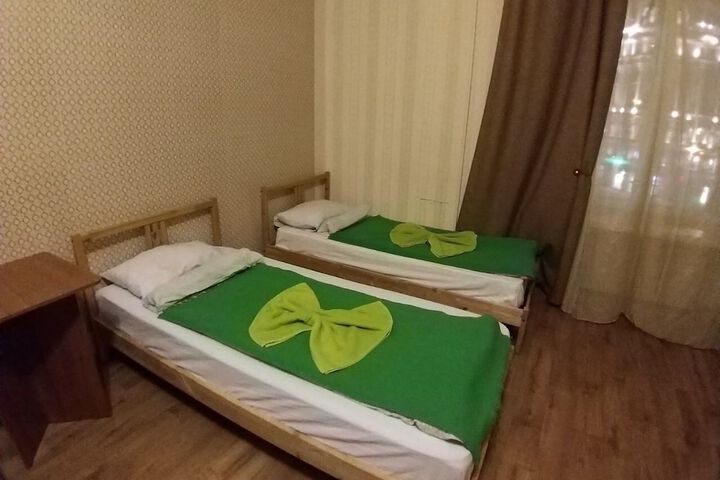 Room 17 of 49