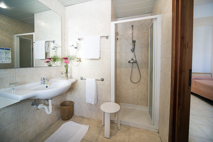 Bath Photo