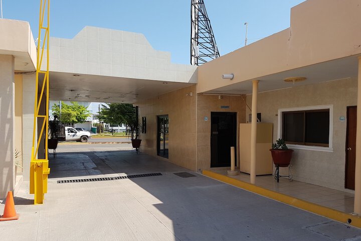 Hotel 2 of 27