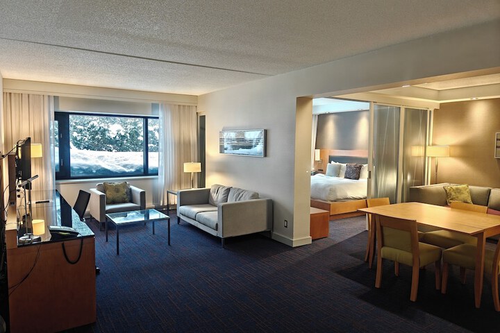 Room 13 of 46