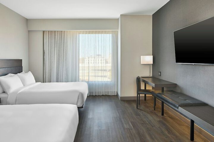 Room 12 of 88