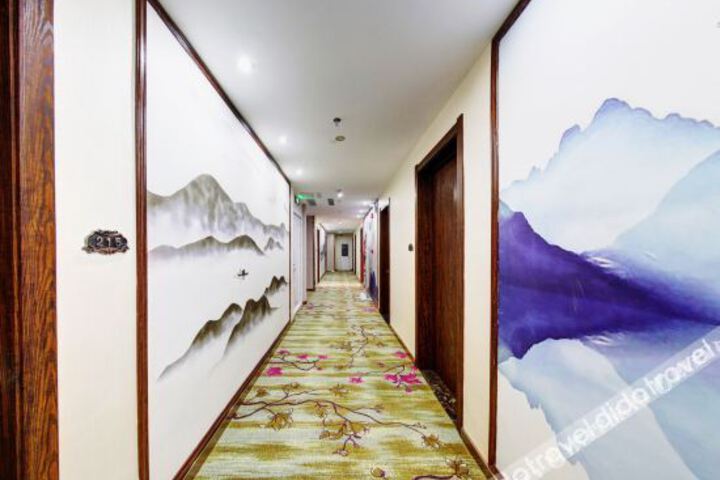 Hotel Interior 7 of 9