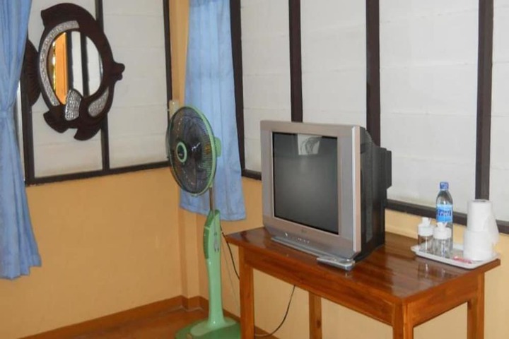 Room 26 of 47