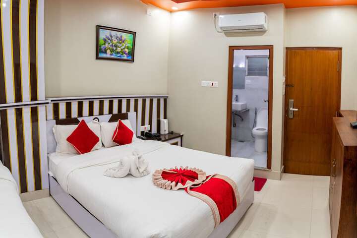 Room 13 of 94