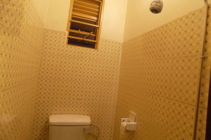 Room 31 of 37