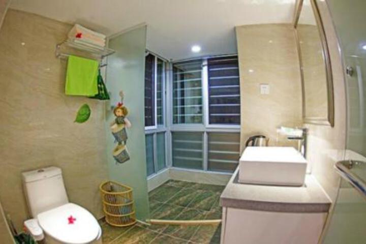 Sanya Biboluo Hotel