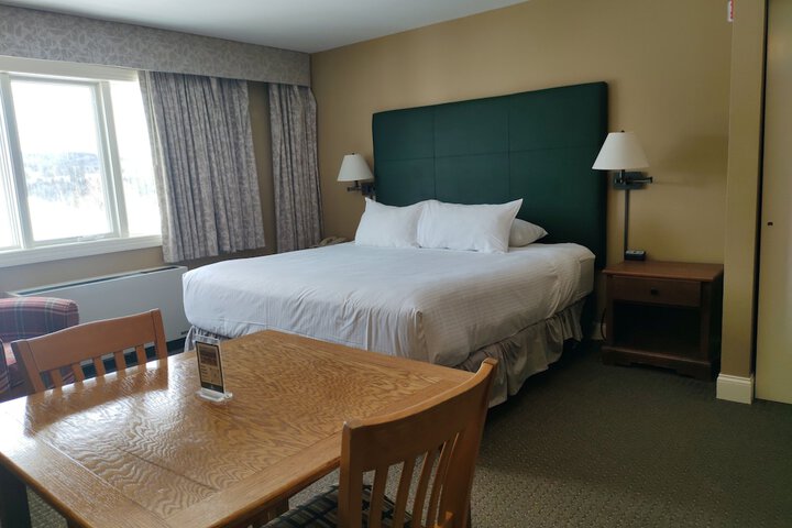 Room 47 of 111