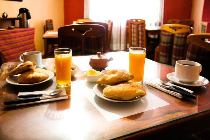 Breakfast/Coffee Service 46 of 60