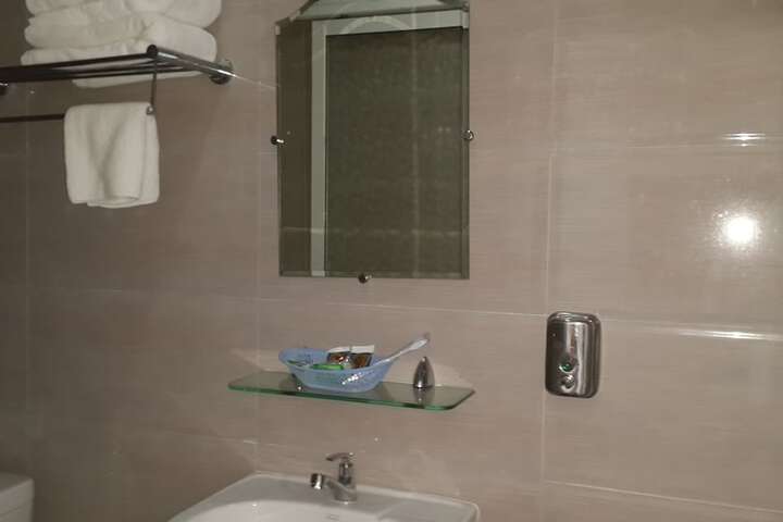 Room 42 of 51