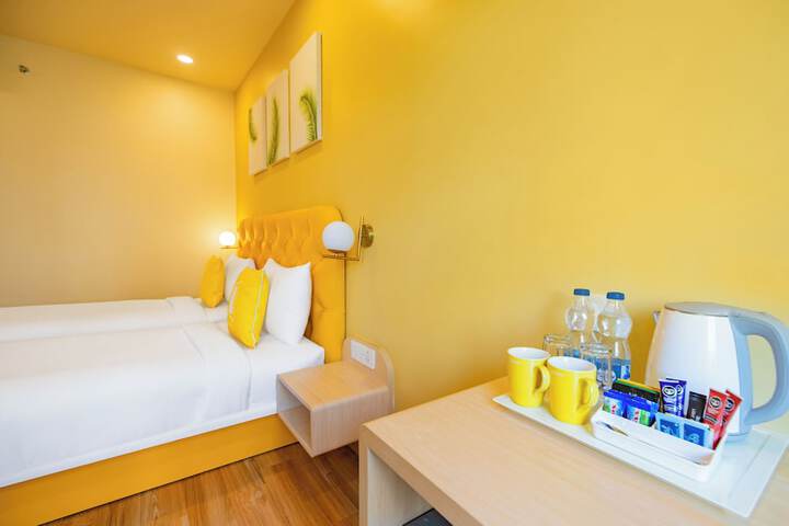 Room 14 of 27