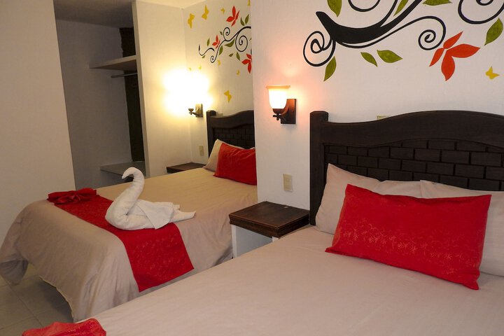 Room 18 of 40
