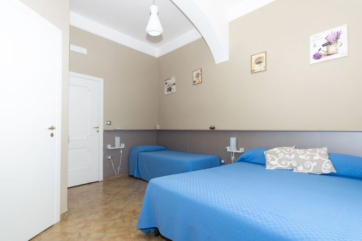 Room 15 of 29
