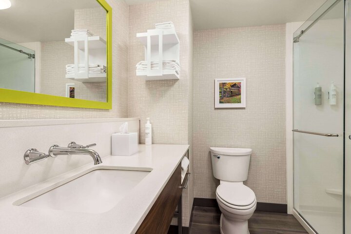 Bathroom shower