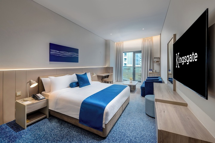 Room 4 of 54