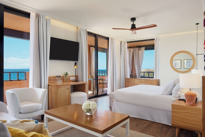 Room 21 of 62