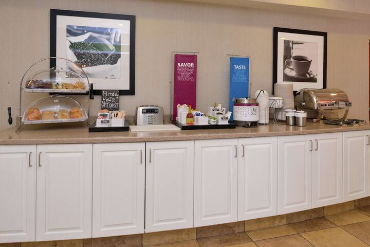 Breakfast/Coffee Service 57 of 68