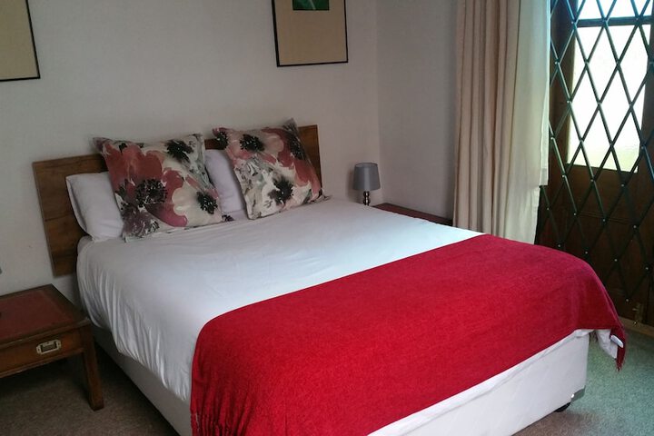 Room 17 of 18