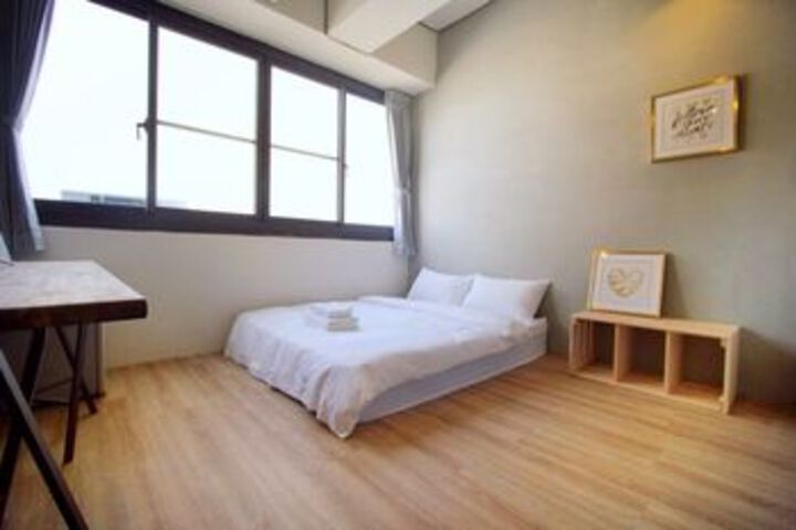 Room 34 of 64