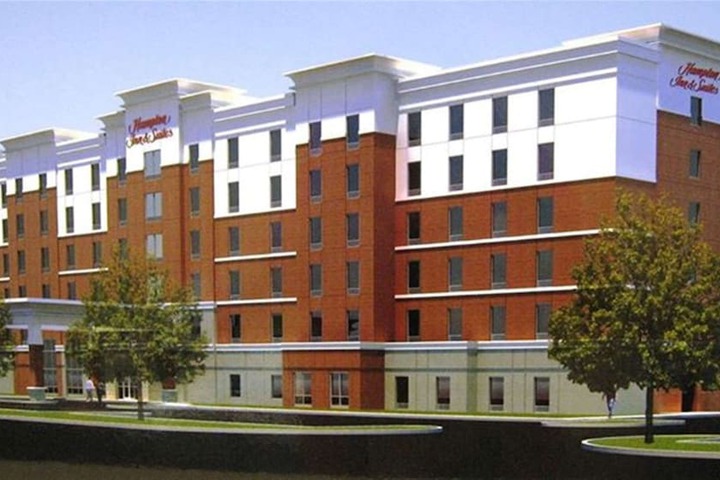 Hotel 72 of 72