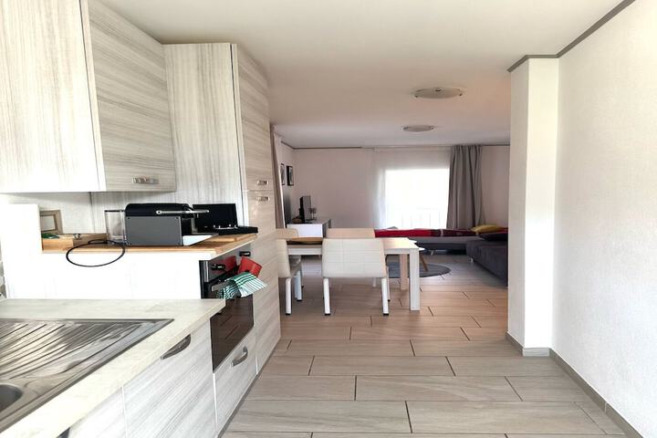 Room 30 of 43