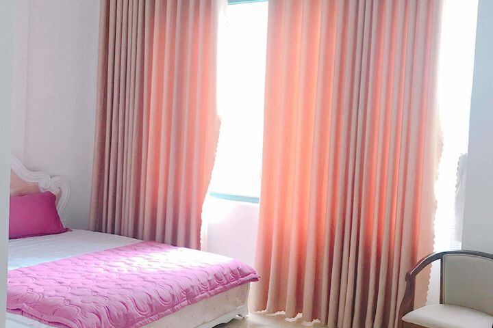 Room 14 of 20