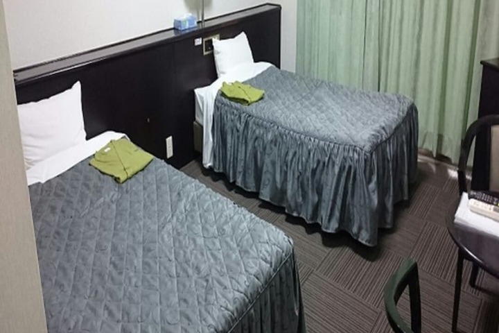 Room 5 of 51
