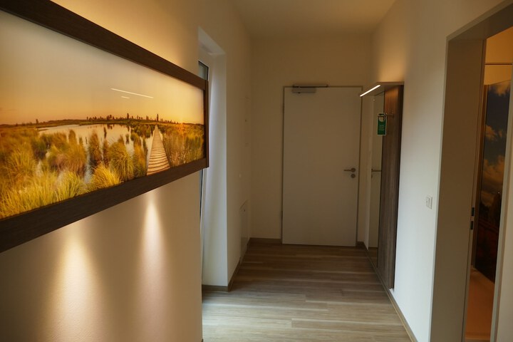 Room 35 of 64