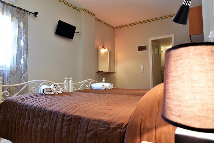 Room 16 of 58