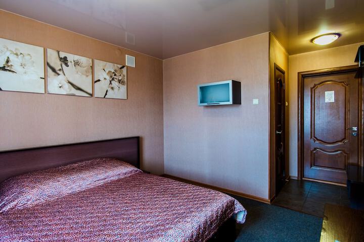 Room 12 of 57