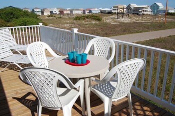 Terrace/Patio 3 of 36