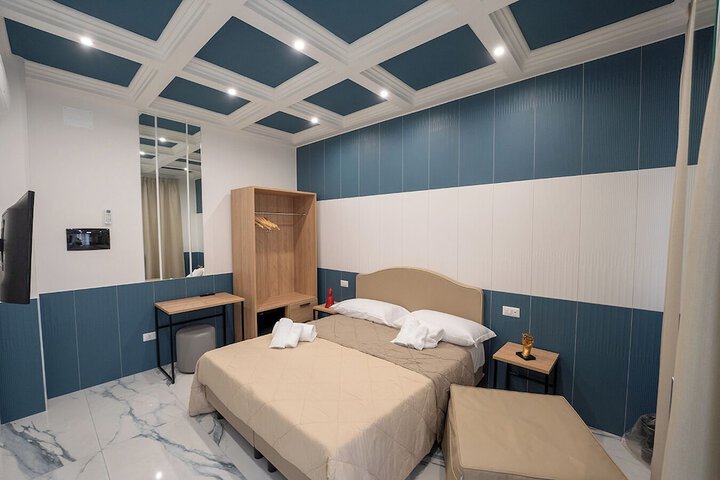 Room 178 of 309