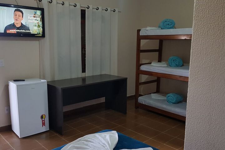 Room 6 of 26