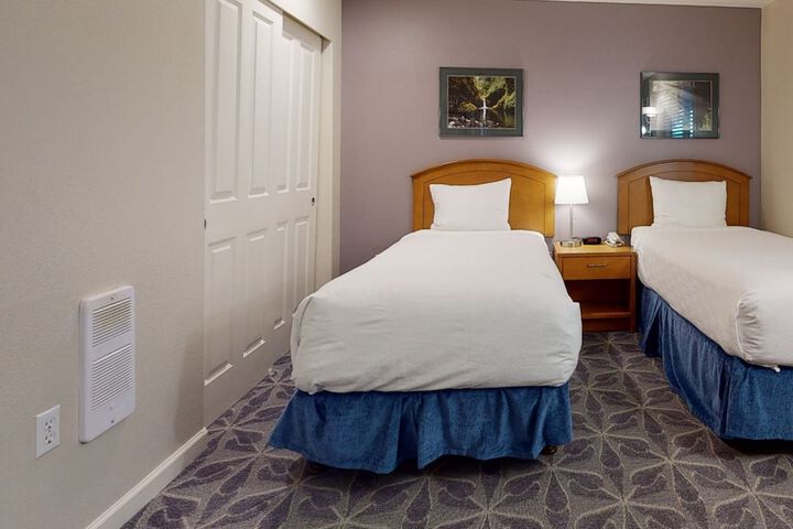 Hotel 16 of 124