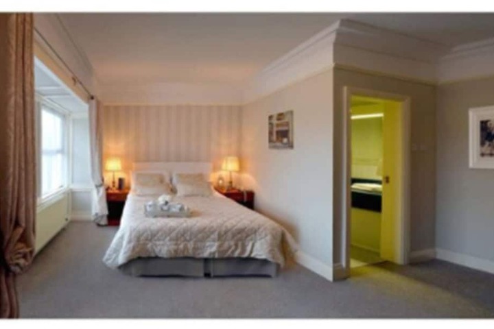 Room 18 of 41