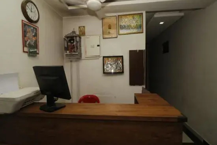 Room 6 of 6