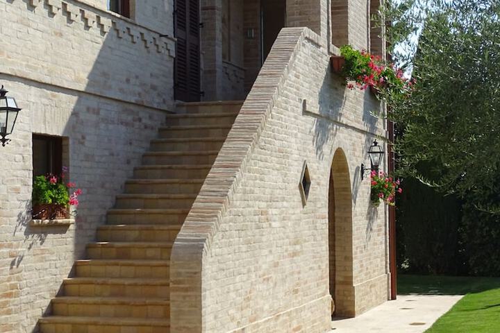 Monterosato Country House in Fermo
