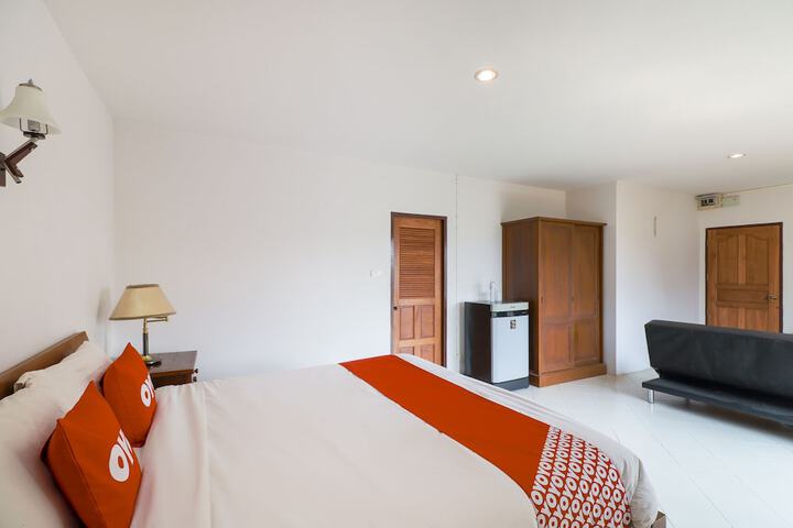 Room 19 of 42